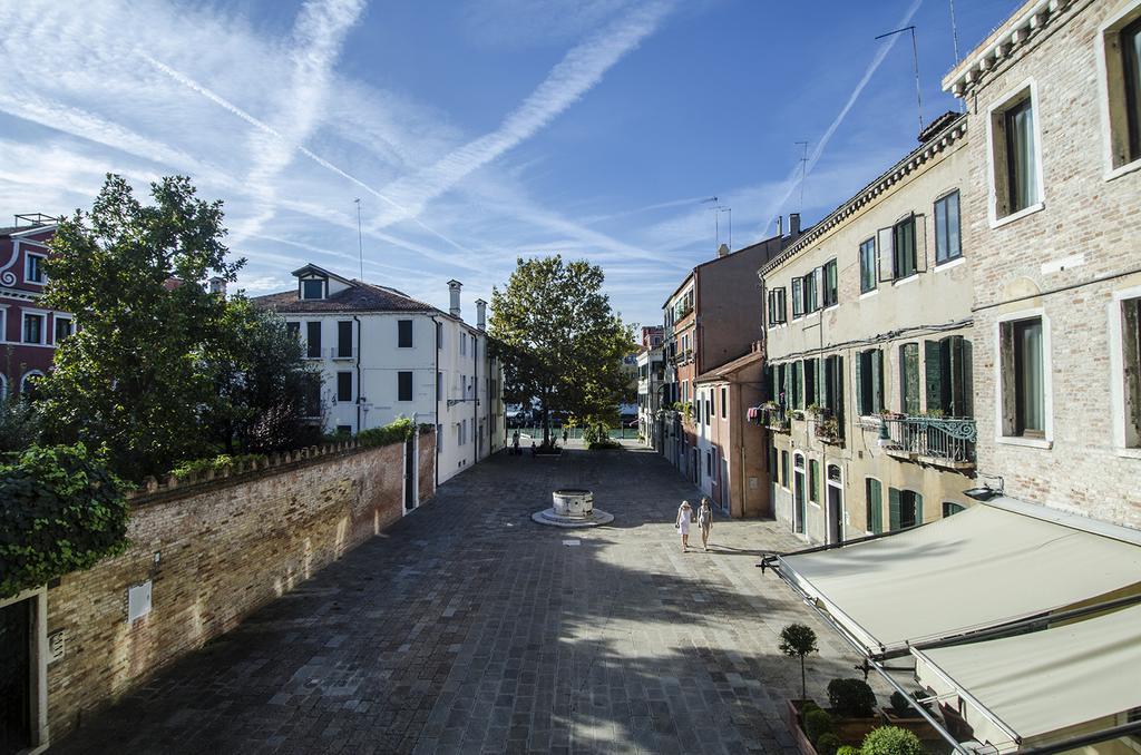 Hotel Ai Due Fanali Venecia Exterior foto